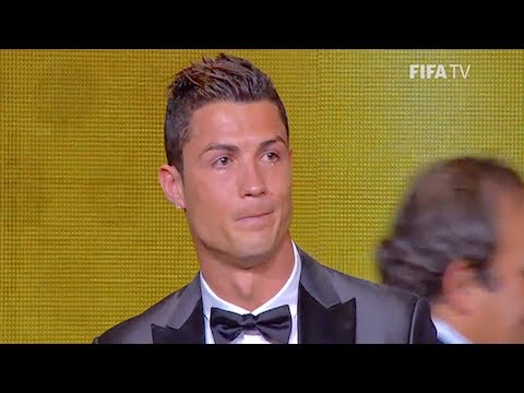 Cristiano Ronaldo quitte le Real Madrid et fuit l'Espagne pour éviter la prison !