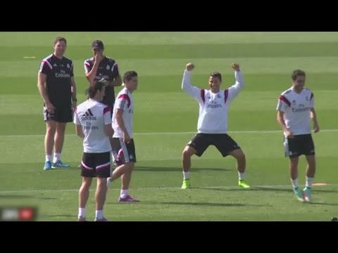 Cristiano Ronaldo Panna On James Rodriguez | Funny Celebration ● Real Madrid Training Session (HD)